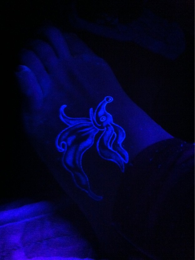 dark to light tattoo