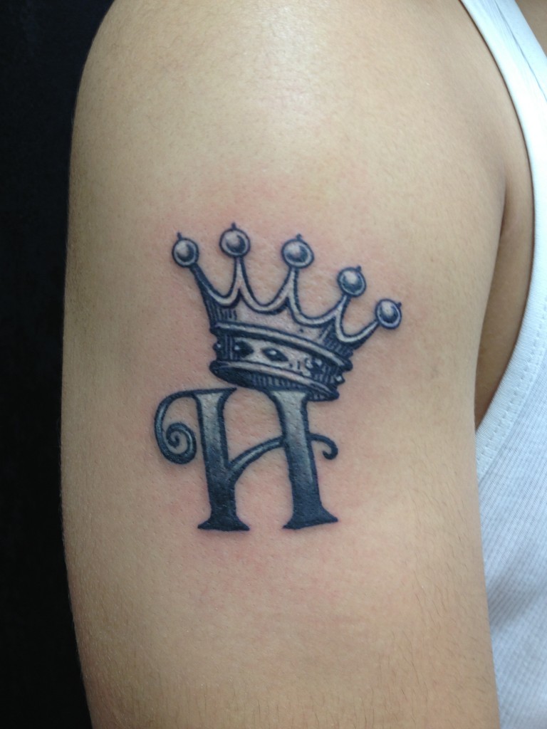 Crown Tattoos Designs, Ideas and Meaning | Tattoos For You