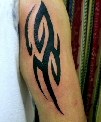 tricep tribal tattoos