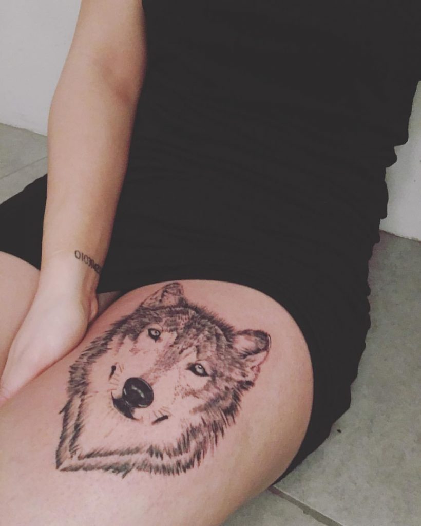 Wolf Thigh Tattoo Designs, Ideas and Meaning | Tattoos For You